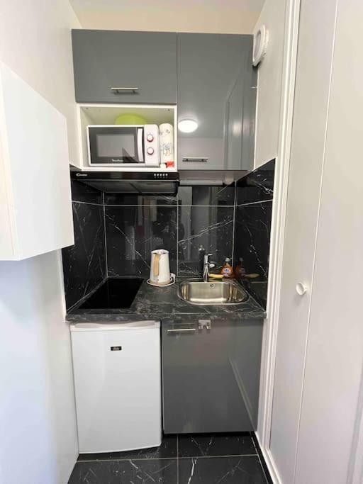 Cosy Studio Balcon Paris Montparnasse Εξωτερικό φωτογραφία